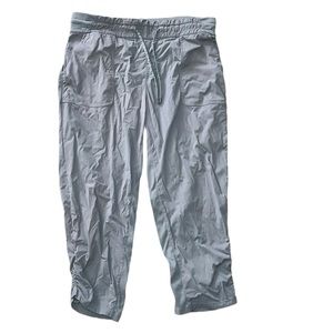 Lululemon Dance Studio Pants Womens 14 Gray Striped Cropped